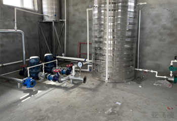 采暖洗浴2台180KW电磁热水锅炉